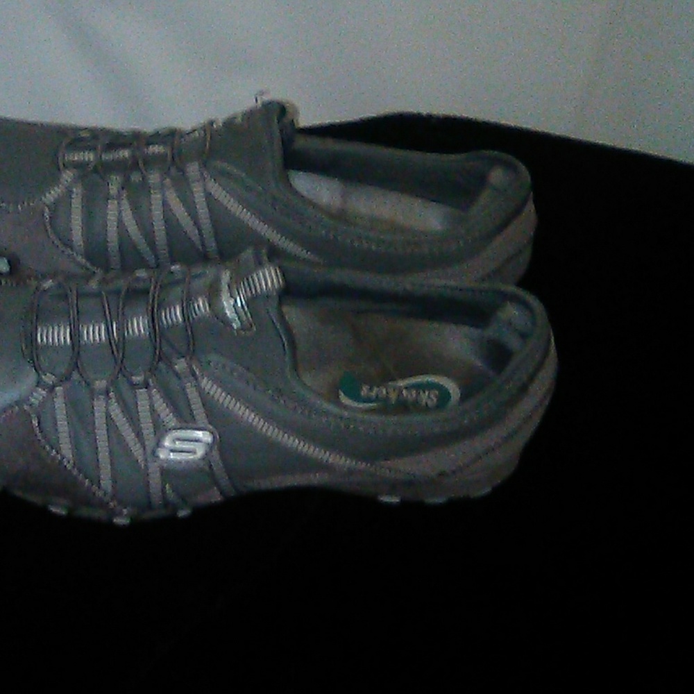 SKECHERS SZ.10